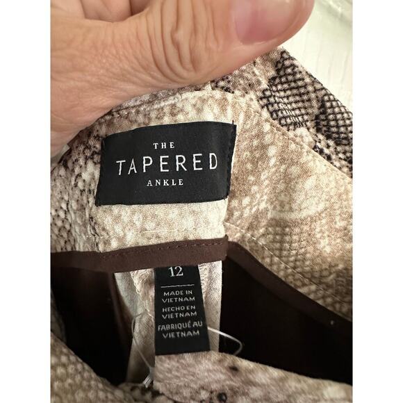 White House Black Market Snake Print Paperbag Waist Tapered Ankle Pants Size 12 - Picture 4 of 5